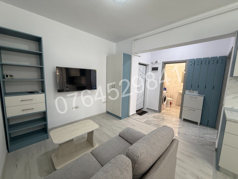 Militari Residence, Str. Weiner Palada 12 bloc 2026,