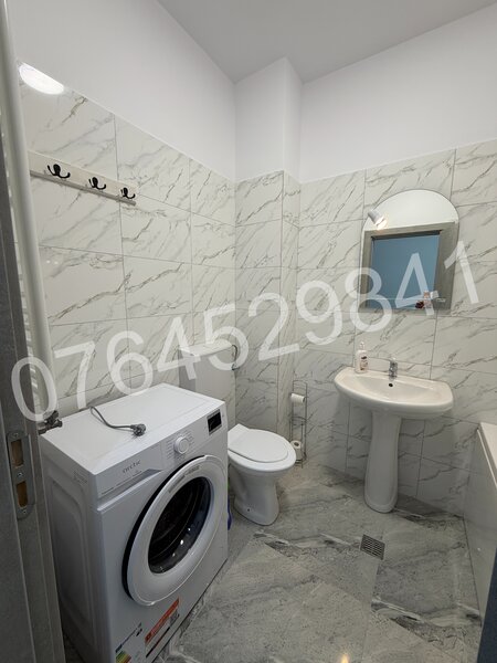 Militari Residence, Str. Weiner Palada 12 bloc 2026,